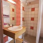 Bastille Hostel
