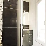 Bastille Hostel